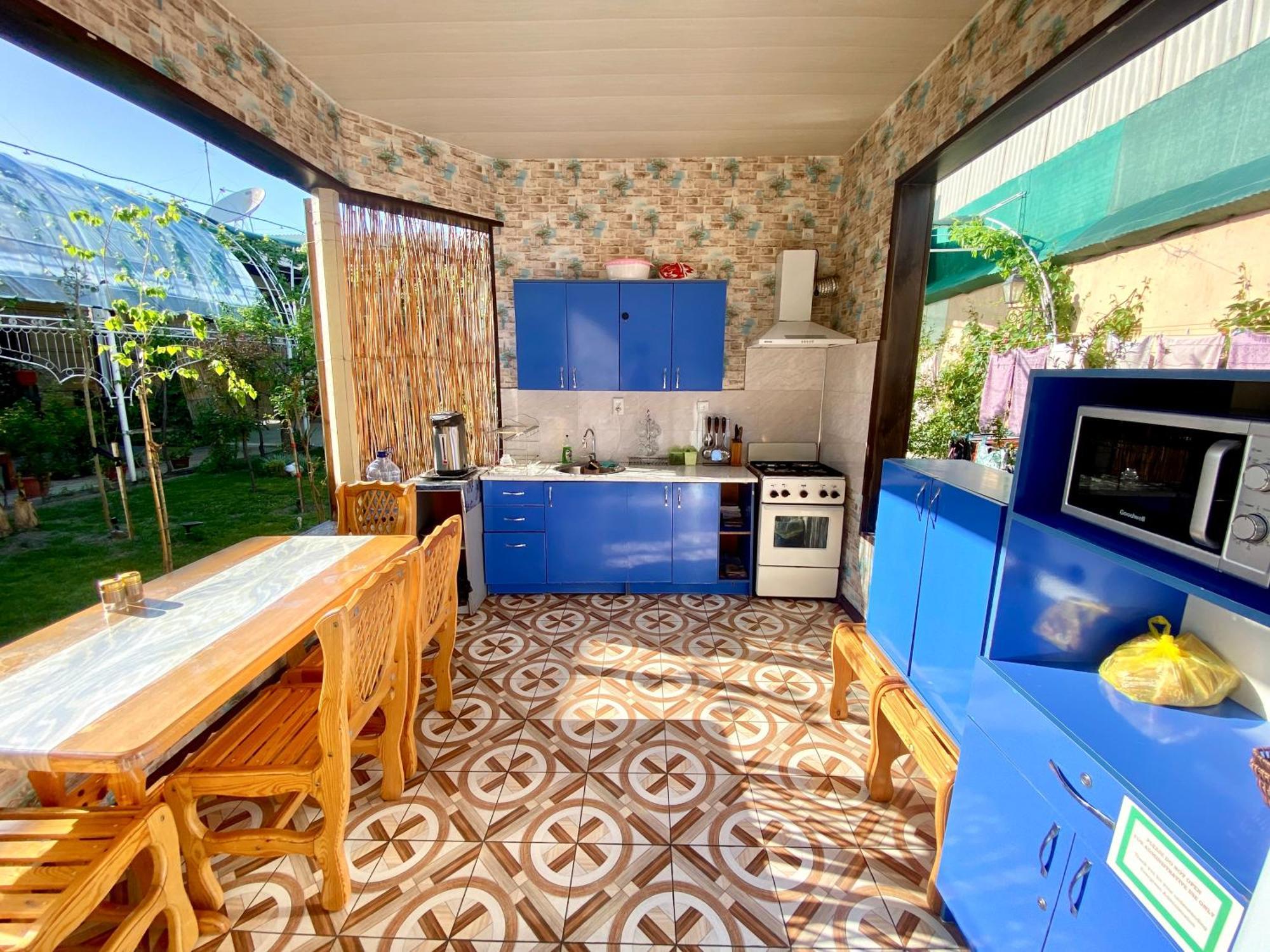 Guest House Evergreen Marghilon Buitenkant foto